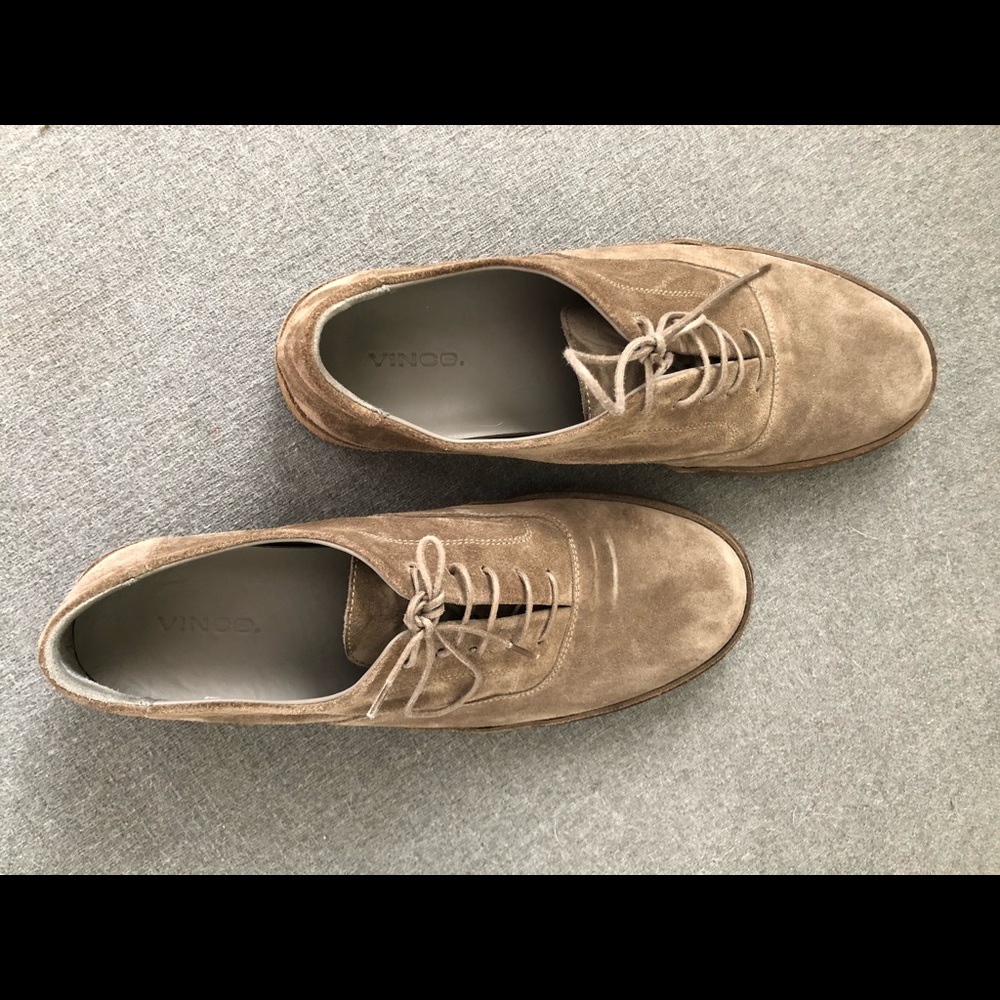 VINCE low top suede sneakers